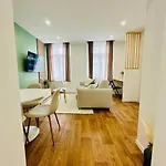 Elegant T2 Au Coeur De شقة *